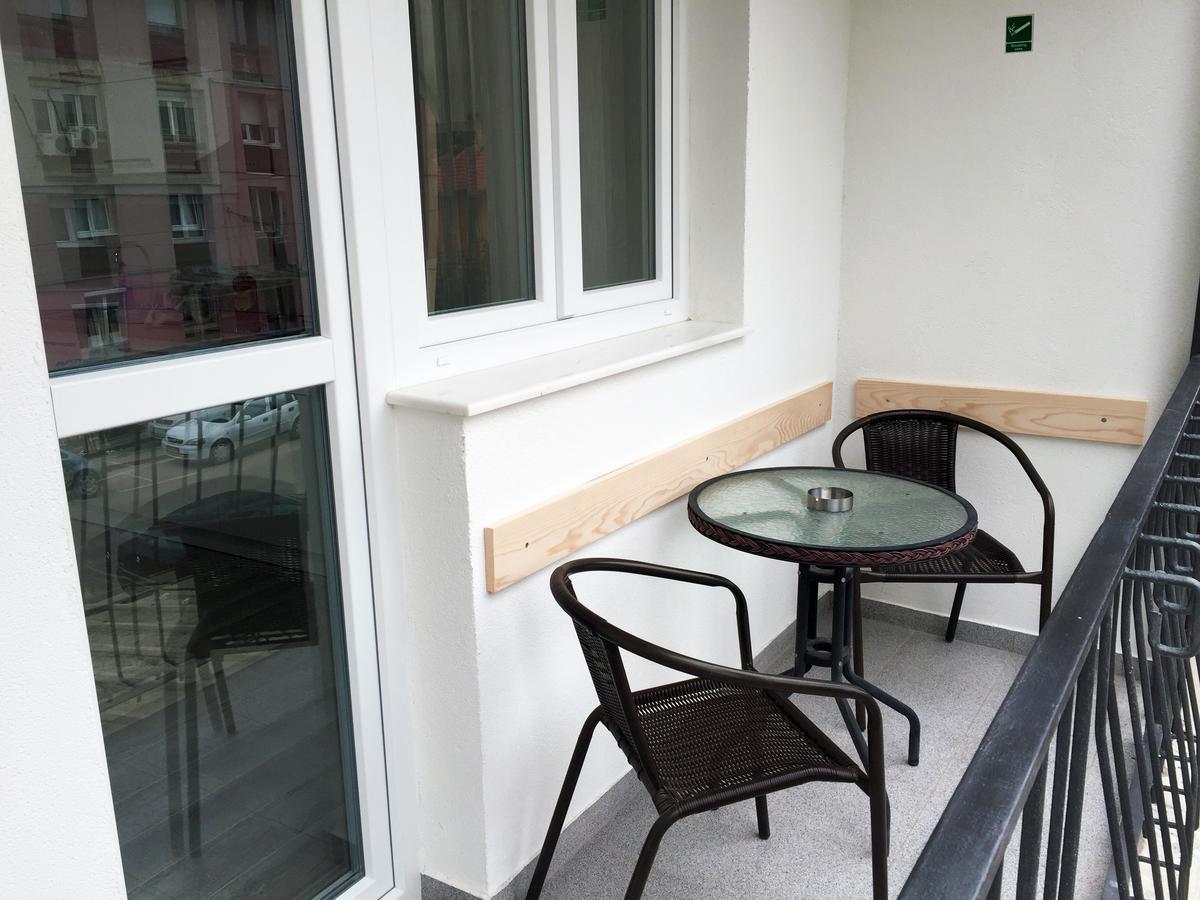 Kristal Apartmani Arandjelovac Exteriör bild