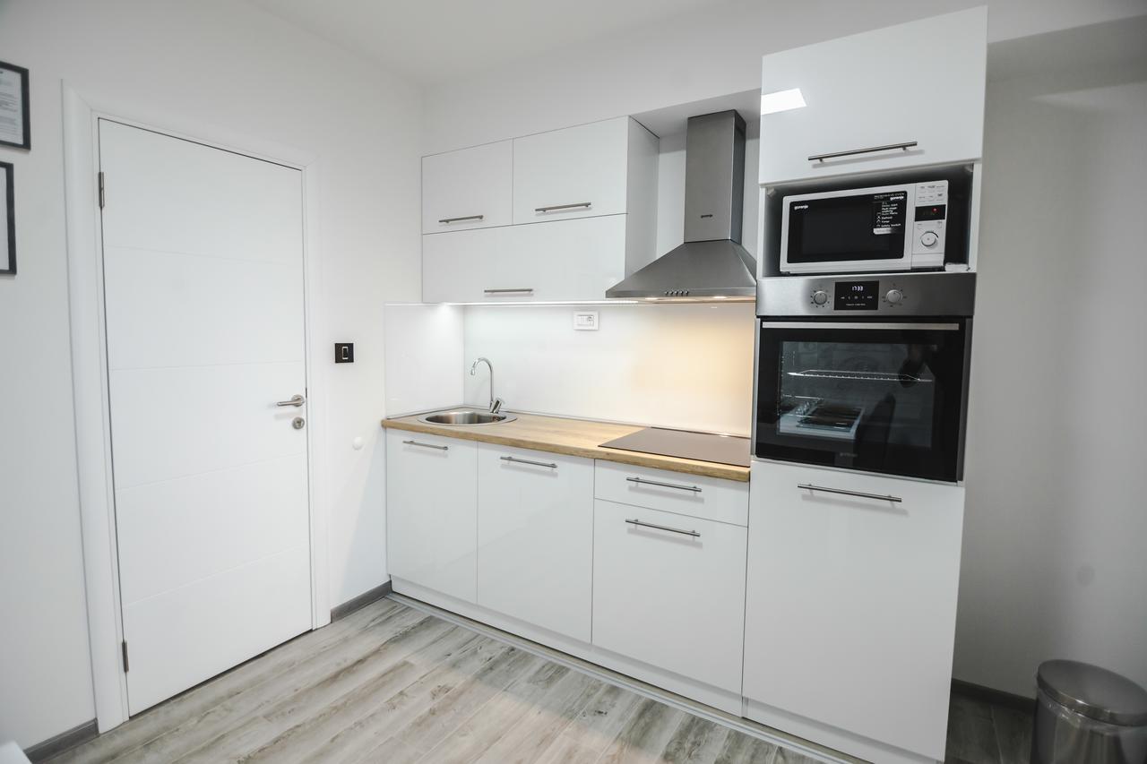 Kristal Apartmani Arandjelovac Exteriör bild